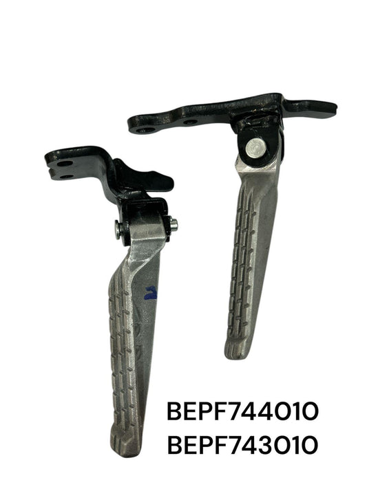 YAMAHA AEROX ORIGINAL SPARE PARTS YAMAHA YAMAHA AEROX FOOTREST ASSEMBLY SET BEPF744010 BEP-F7440-10 BEPF743010 BEP-F7430-10